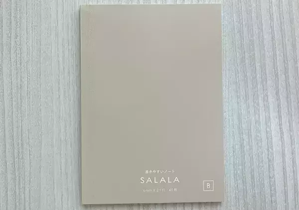 「100均の域を超えた？　『ダイソー』のノートで字を書くのが楽しくなる」の画像