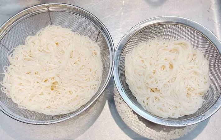 そうめん、もう鍋でゆでない！　レンジで作った結果「いつもと変わらない！」