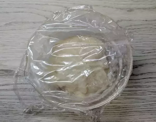 「豆腐に『大さじ3杯の片栗粉』　レンチンで完成したおやつが最高にうまい！」の画像