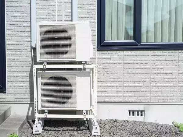 空き巣犯は、なぜ室外機を見ている？　すぐできる夏の防犯対策がこちら