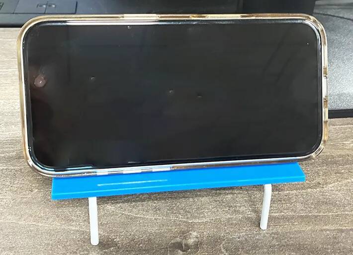 100均で買った『ミニチュア　カラーベンチ』　デスクに置くと…？【活用法3選】