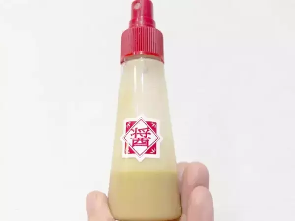 醤油だけじゃもったいない！　ダイソーの『醤油スプレー』に入れたのは…