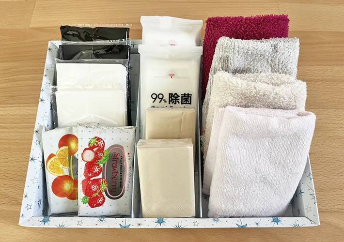 ディズニーの空き箱、中の「仕切り」はそのままに！　玄関やトイレで役立つ便利な活用術