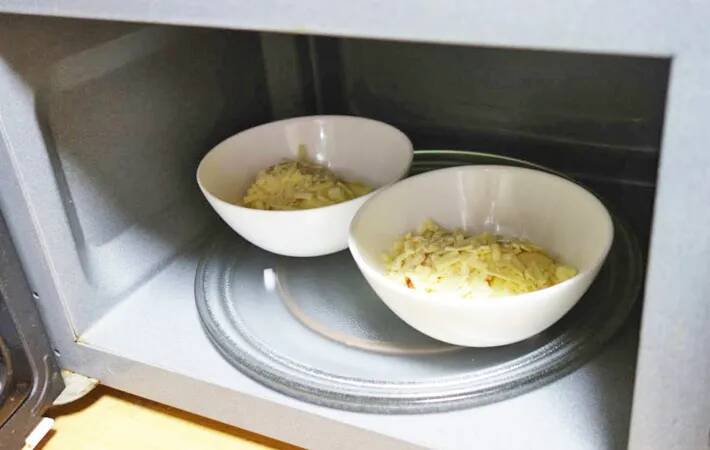 リンゴをスライスして…？　できた簡単つまみに「子供が大喜び」「材料3つだけ！」