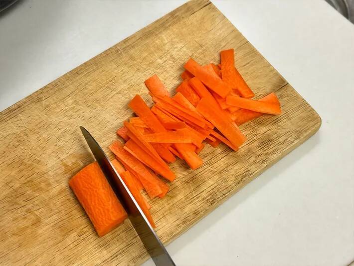 「なんて大胆な…」　油を切らずに『ツナ缶まるごと』使用！　予想外のおいしさに感激