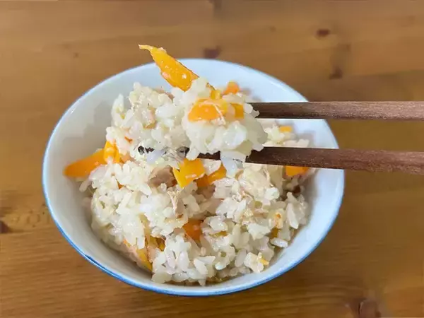 「「なんて大胆な…」　油を切らずに『ツナ缶まるごと』使用！　予想外のおいしさに感激」の画像