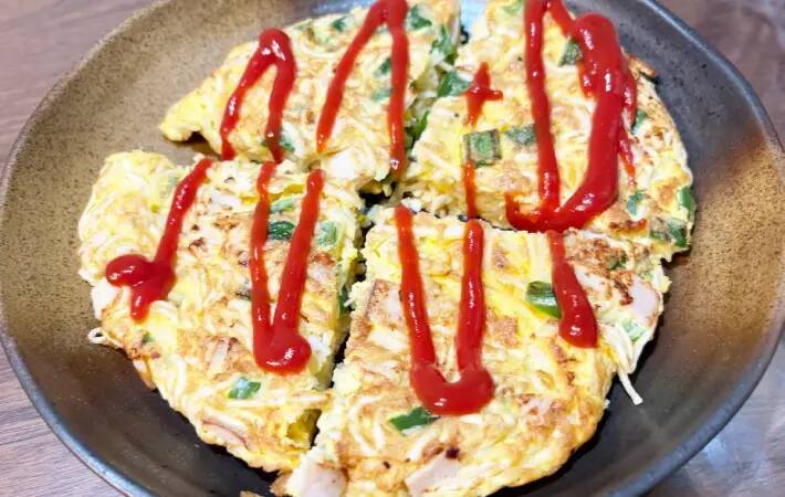 卵液に『1束』混ぜてみて！　モチモチ食感のオムレツに「息子の箸が止まらない」