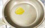 「卵液に『1束』混ぜてみて！　モチモチ食感のオムレツに「息子の箸が止まらない」」の画像8