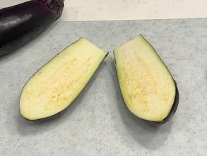 ナスを調理すると黒くなるのはなぜ？　『JAにったみどり』に理由を聞いた