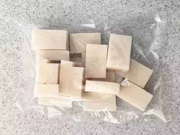 醤油やきなこだけじゃない！　餅の意外な食べ方に、夫「明日の朝もこれで！」