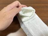 「レジ袋の収納が『30秒』でラクになる！　四角くたたむ方法が「便利」」の画像8