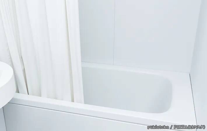 ユニットバスのシャワーカーテン、入浴後はどうするべき？　ホテルが「嬉しい」と感じる行動は