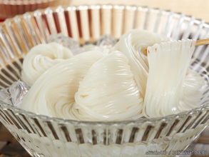 ゆでたそうめんが余ったら、冷凍してもいい？　手延べそうめんの老舗メーカーが回答