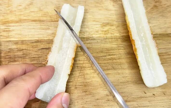 安くて便利なちくわ　冷凍するだけで、別の食べ物に化けた！？【節約レシピ】