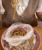 「焼きそば麺は具材と一緒に冷凍して！　驚きの裏技に「コレは助かる」「なるほど」」の画像8