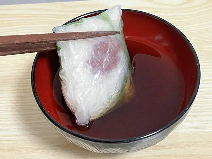 そうめんと薬味を一緒に食べたい！　包んでみたら「食べ応え抜群」「おにぎりみたい」