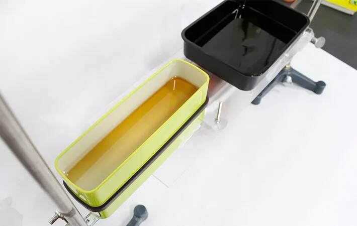 弁当の汁漏れ、原因は容器？　4種類の弁当箱を900回傾けてみたら…【検証】