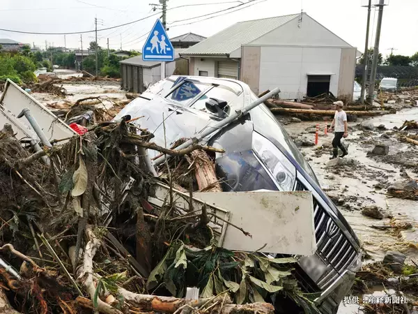 「大雨で発生した土砂崩れ　人命救助のため、自衛隊派遣に感謝の声」の画像