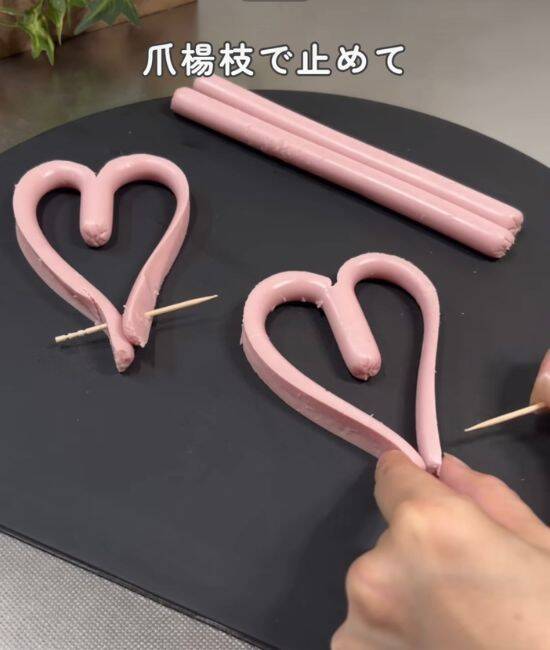 ゆで卵を『割り箸』で挟むと？　仕上がりに「子供も喜ぶ」「全部作りたい」