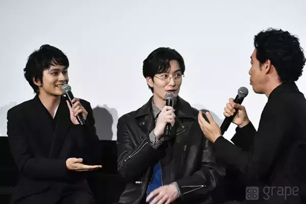 「【全文レポート】大泉洋、撮影中に福山雅治のモノマネをして岡田将生を困らせる」の画像