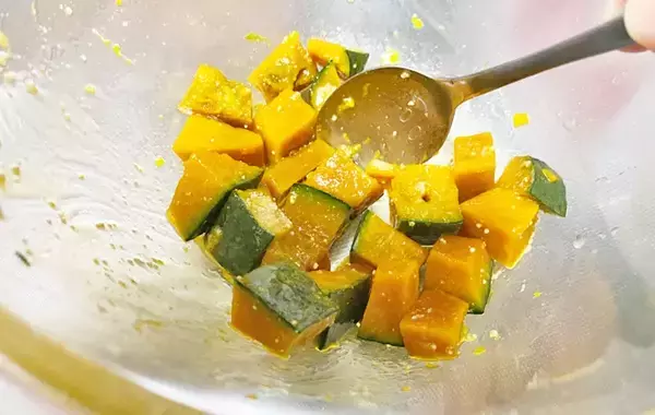 「【常備菜の決定版】カボチャが秒で消える？　夫がハマる『やみつき！無限かぼちゃ』」の画像