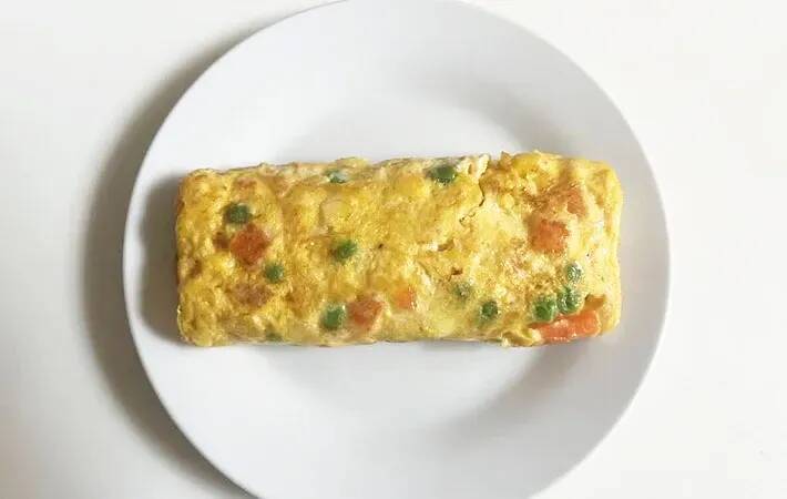いつもの玉子焼きに『50g』入れると？　切った断面に「絶対弁当に入れる」「息子が喜んだ」