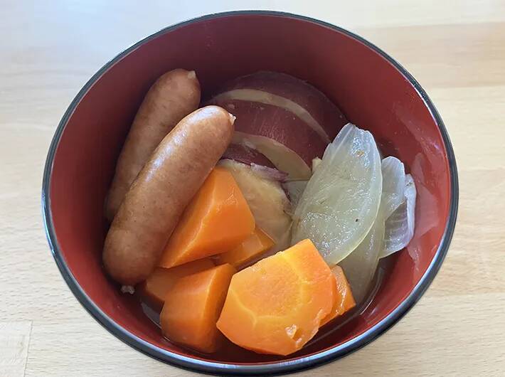 【ほったらかしで完成】具材を切ったら『炊飯器』にGO！　冬に最高に優しい和風ポトフ