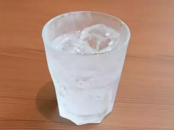 三ツ矢サイダーに『梅干し1個』を加えると？　何度も飲みたい一杯に！【アレンジ4選】
