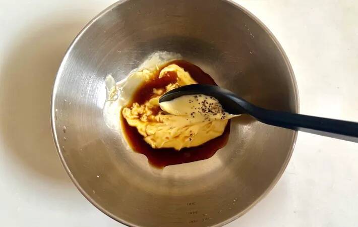 旬を楽しめるのは今だけ！　5分で作ったキャベツの簡単おかずに「息子が一気に完食」