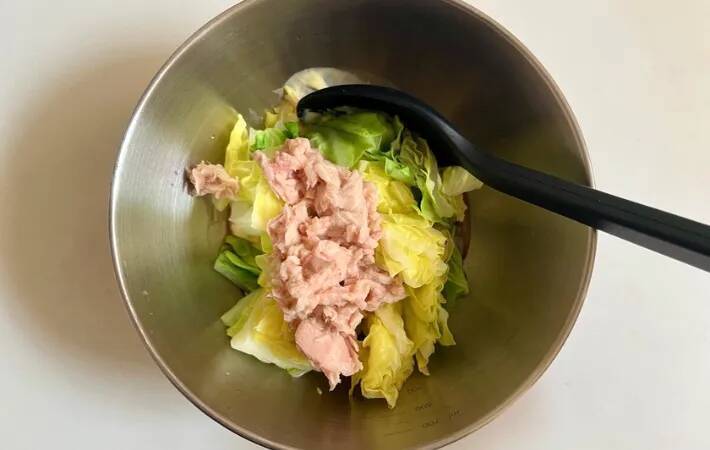 旬を楽しめるのは今だけ！　5分で作ったキャベツの簡単おかずに「息子が一気に完食」