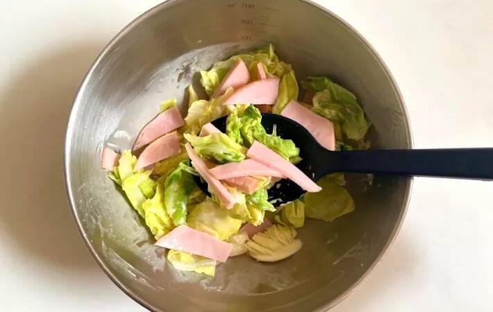 旬を楽しめるのは今だけ！　5分で作ったキャベツの簡単おかずに「息子が一気に完食」