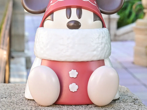 【クリスマス限定】発売直後から品薄！　ディズニーの『飾れるお土産』がフィギュア級の存在感