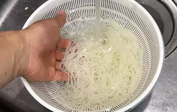 「そうめんは『火を止めて放置』が正解？　食べ比べたら「違いがはっきり分かった」」の画像