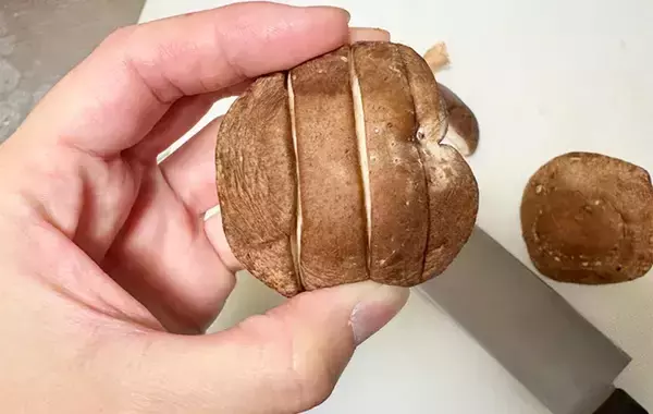 「下味は『小さじ1杯ずつ』　うま味広がる『シイタケご飯』に小2息子が「おかわり！」」の画像