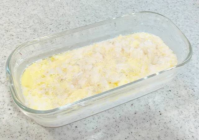 耐熱容器にごはんを入れて？　5分後にできた簡単リゾットに「満足感がすごい！」」