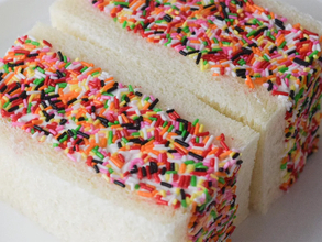 女性が作ったサンドイッチ　10万『いいね』の中身に「なんてこった…」「平成世代にはこれ！」