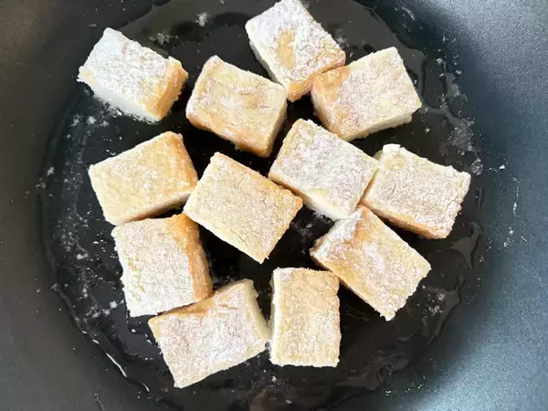 厚揚げ2枚が化けた！　節約にもなる「簡単おかずレシピ」