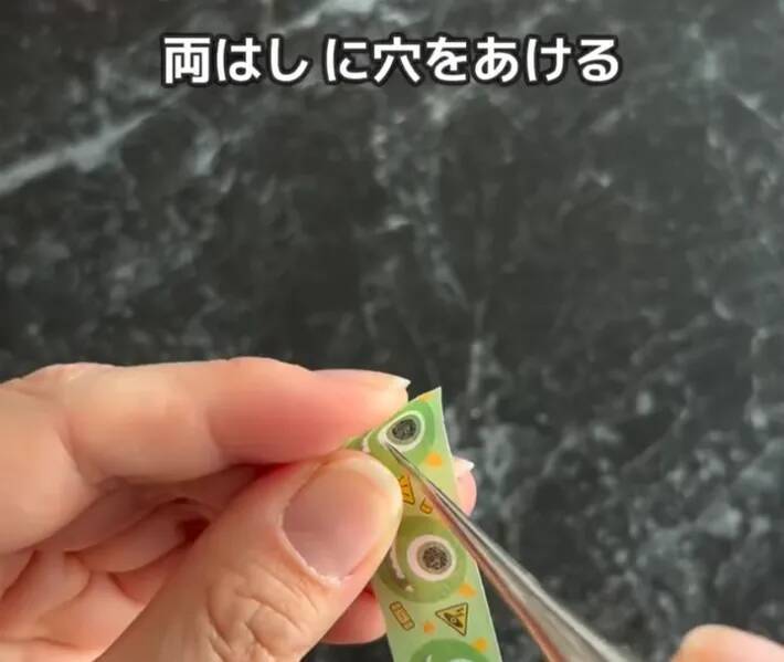 使っていないクリアファイルを活用　マステを貼ってカットすると…「ちょうど欲しかった」