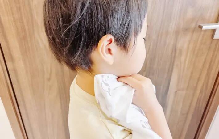 保冷剤が余ってたら試してみて！　夏に役立つ『簡単リメイク術』【子供の暑さ対策】