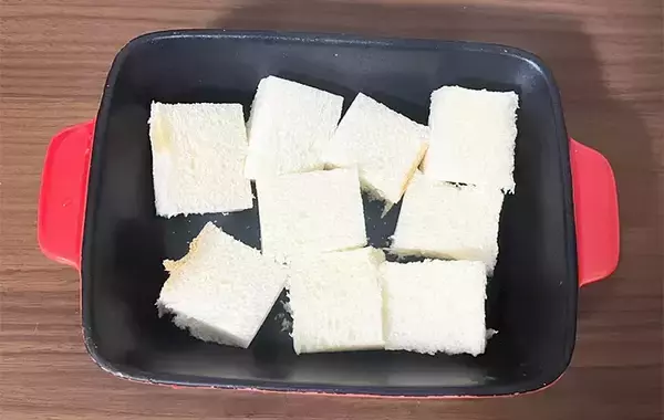 「切った食パンにかけたのは？　余り物で作った『10分ごはん』を夫が絶賛！」の画像