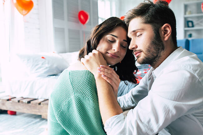 彼を誘惑しちゃおう おうちデートで彼氏をドキドキさせる方法 19年2月27日 エキサイトニュース