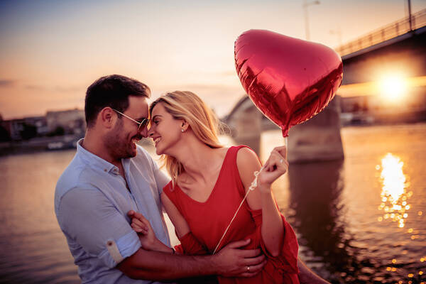 愛され女子はいっぱいキスされる キス を彼と存分に楽しむ３つの工夫 19年10月7日 エキサイトニュース