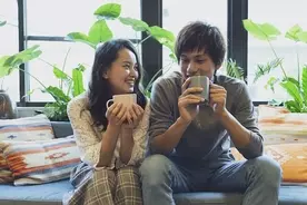 自分の悪口を言われてそう 彼氏を疑ってしまうときの対策 年5月4日 エキサイトニュース