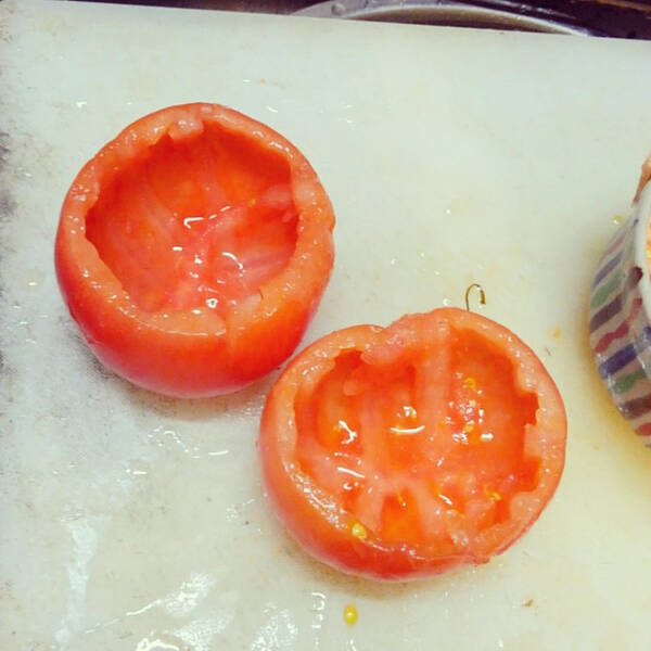 トマト好きにはたまらない よくばりトマトのチーズ詰め が簡単で美味しそう 17年2月6日 エキサイトニュース