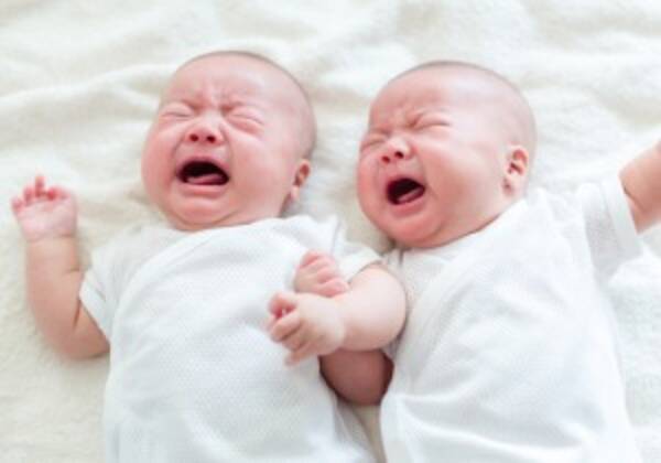 少子化なのに双子や三つ子の割合が増加 急がれる子育てサポートの整備 15年4月5日 エキサイトニュース