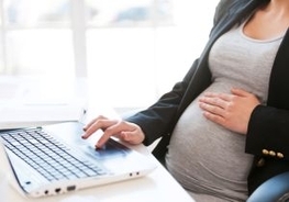 働く女性の"4人に1人が流産"を経験〜安心して妊娠・出産ができる職場環境は遠い?