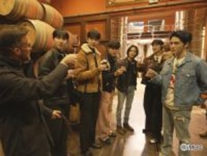 ジェジュン、SEVENTEEN・JEONGHAN(ジョンハン)＆DINO(ディノ)との交流も...「デビューからずっと見守ってた」と明かす、韓国芸能界の繋がり