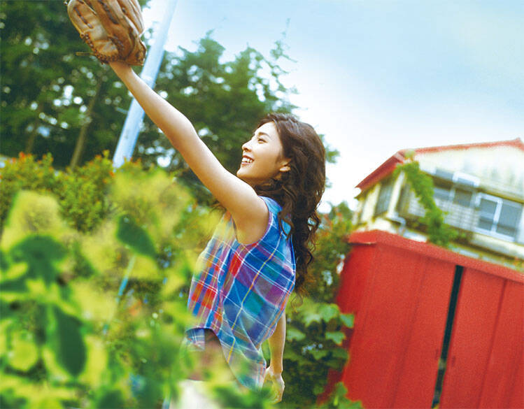 竹内結子演じる自由奔放なヒロインが鮮烈に心に残る！映画「サイドカーに犬」が描くひと夏の憧れ