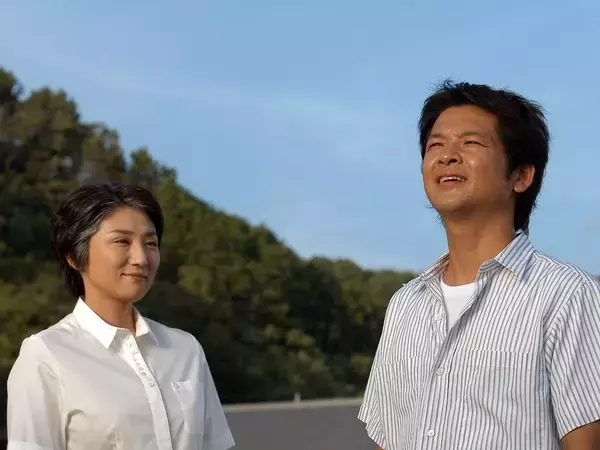 山田孝之&綾瀬はるか共演の色褪せぬ名作！松下由樹演じる教師の視点から物語を振り返る「世界の中心で、愛をさけぶ特別編〜17年目の卒業〜」