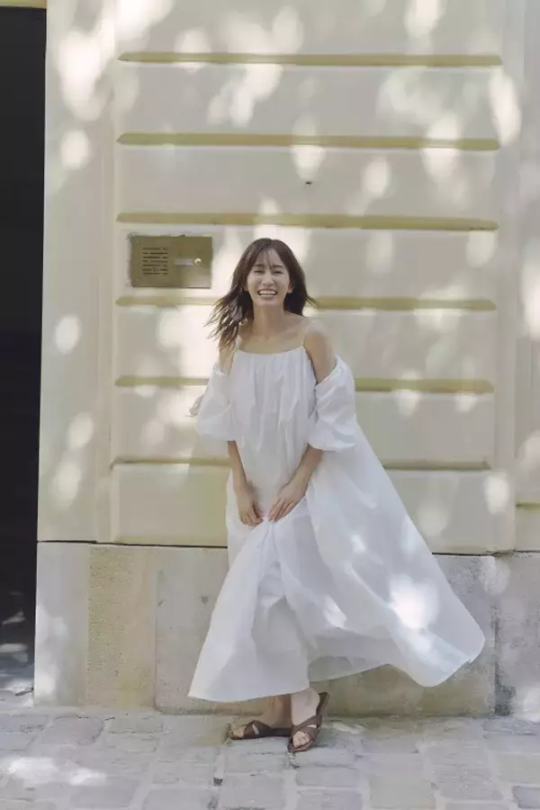 「前田敦子「20年の集大成、最後の写真集に全てを出し切った」写真集『Beste』インタビュー」の画像